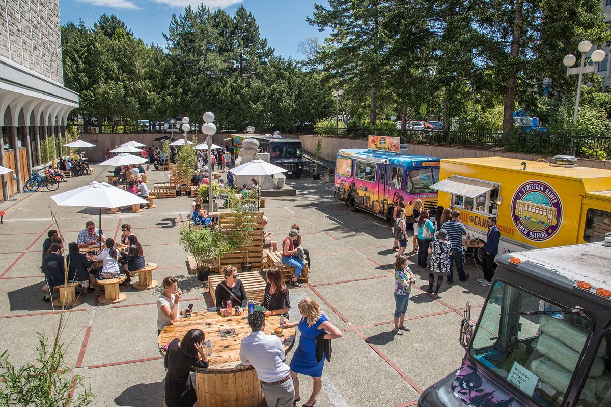 Food truck serving a catered corporate lunch at an office